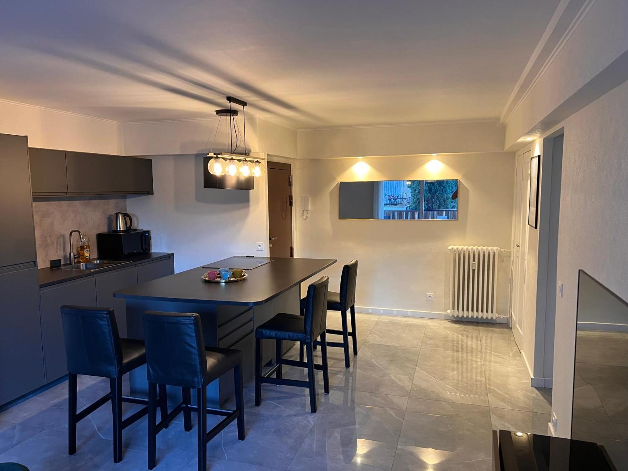 Les Arenes - Cannes Centre, Charmant 2 Pieces Recemment Renove De 45 M2 Avec Sa Terrasse De 10 M2 Εξωτερικό φωτογραφία
