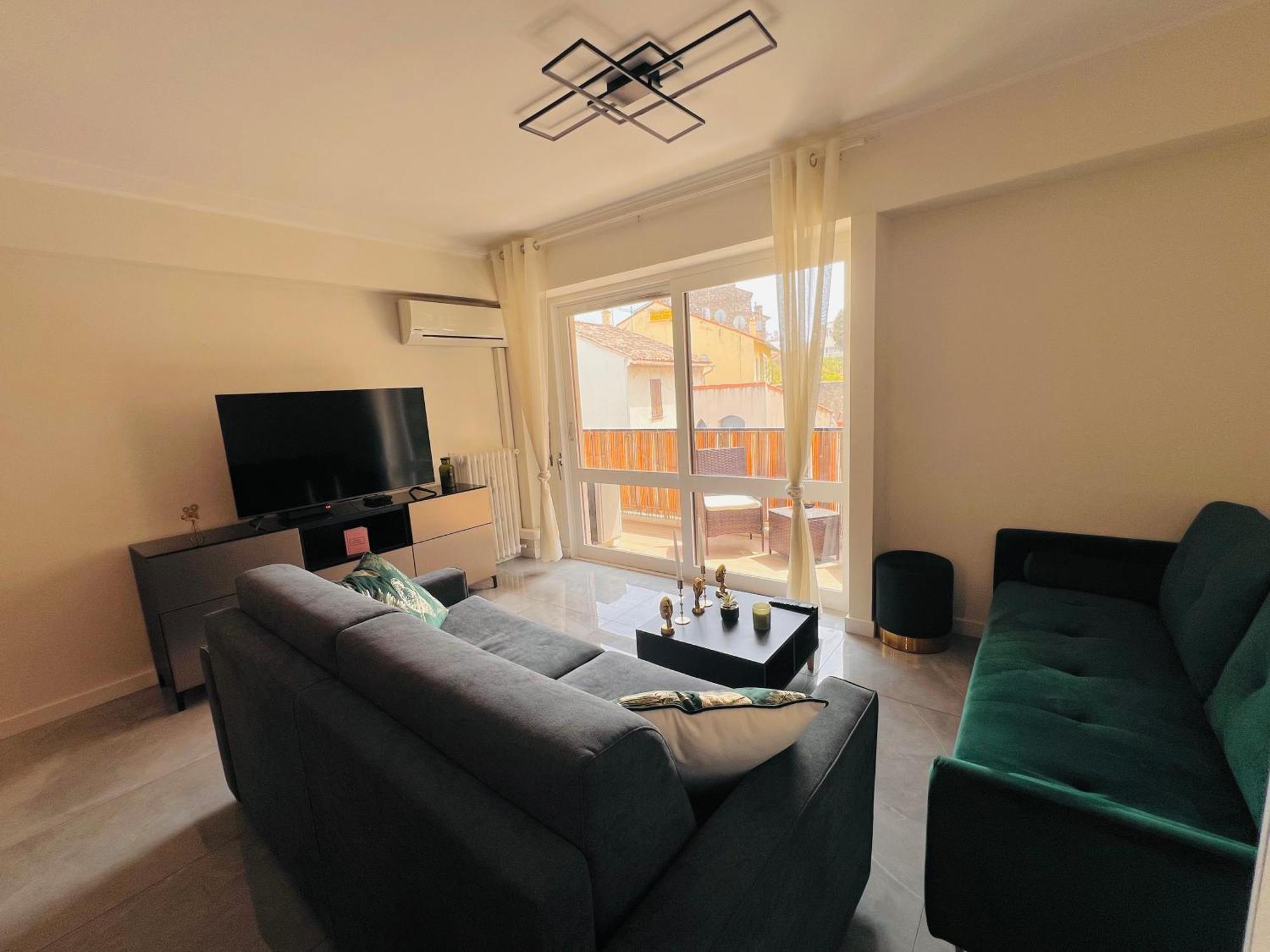 Les Arenes - Cannes Centre, Charmant 2 Pieces Recemment Renove De 45 M2 Avec Sa Terrasse De 10 M2 Εξωτερικό φωτογραφία